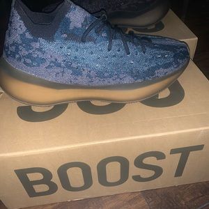 Adidas 380 Boost